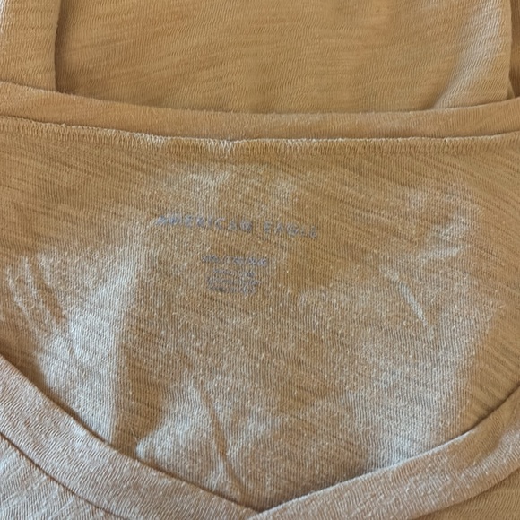 american eagle v neck t shirt - Picture 2 of 3